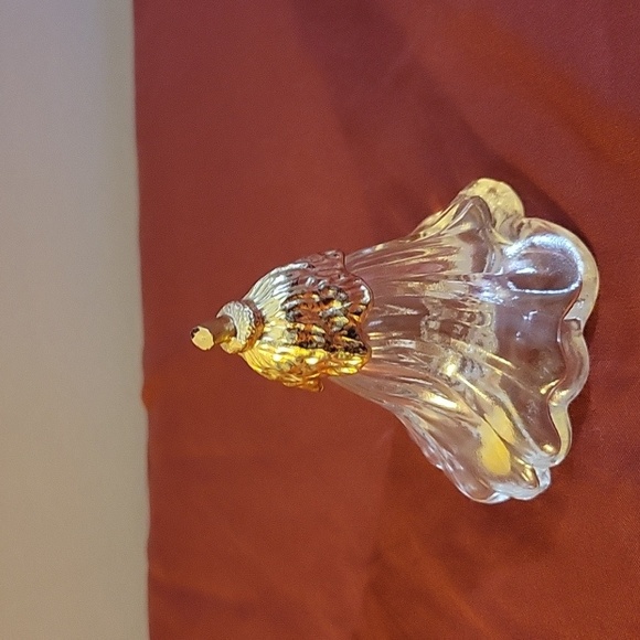 Vintage Avon Inverted Magnolia Flower Empty Perfume Bottle - Picture 3 of 4